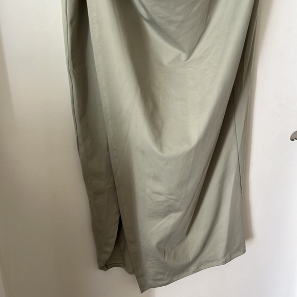 NWT SHERRYRISE One Shoulder Wrap Dress - Women’s Medium - Picture 3 of 6